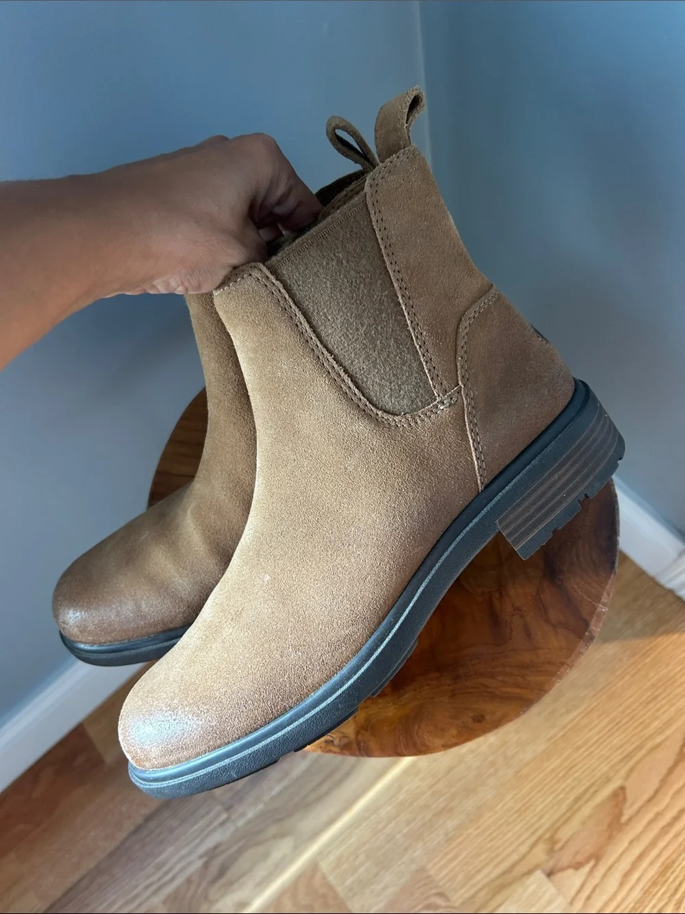 UGG stylish tan